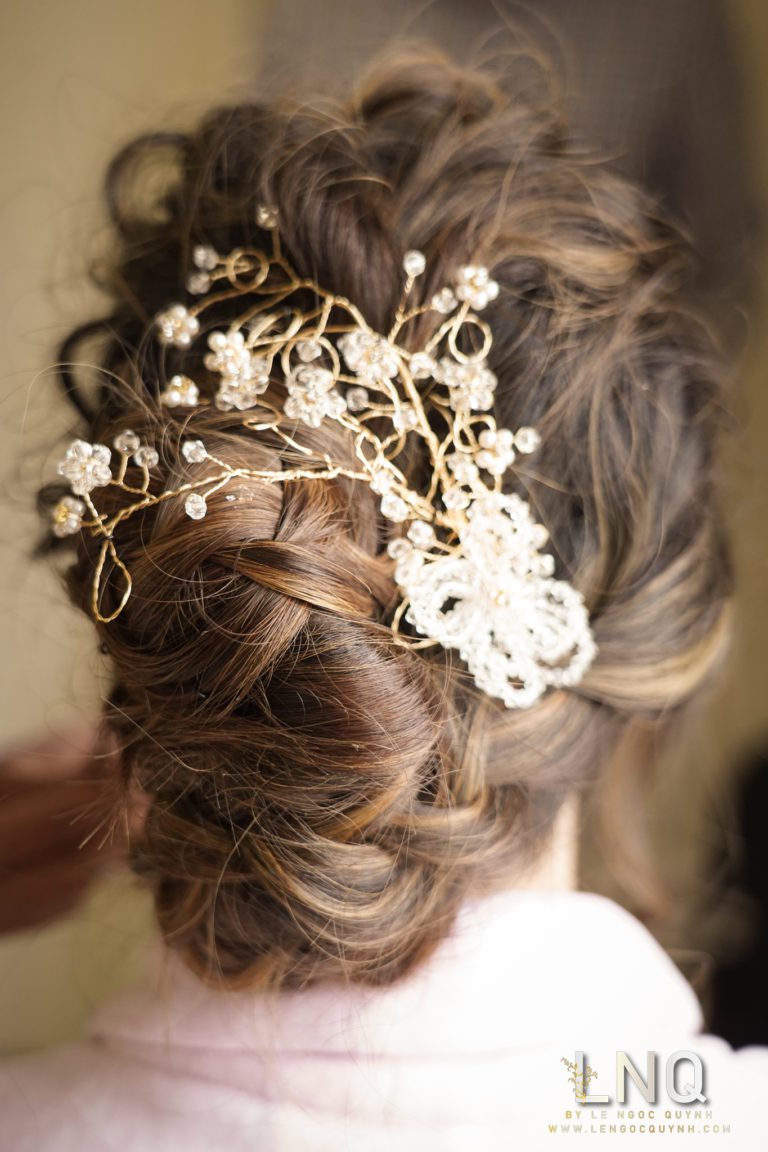 A Bridal Beauty Guide: Exploring Different Hairstyles for the Bride